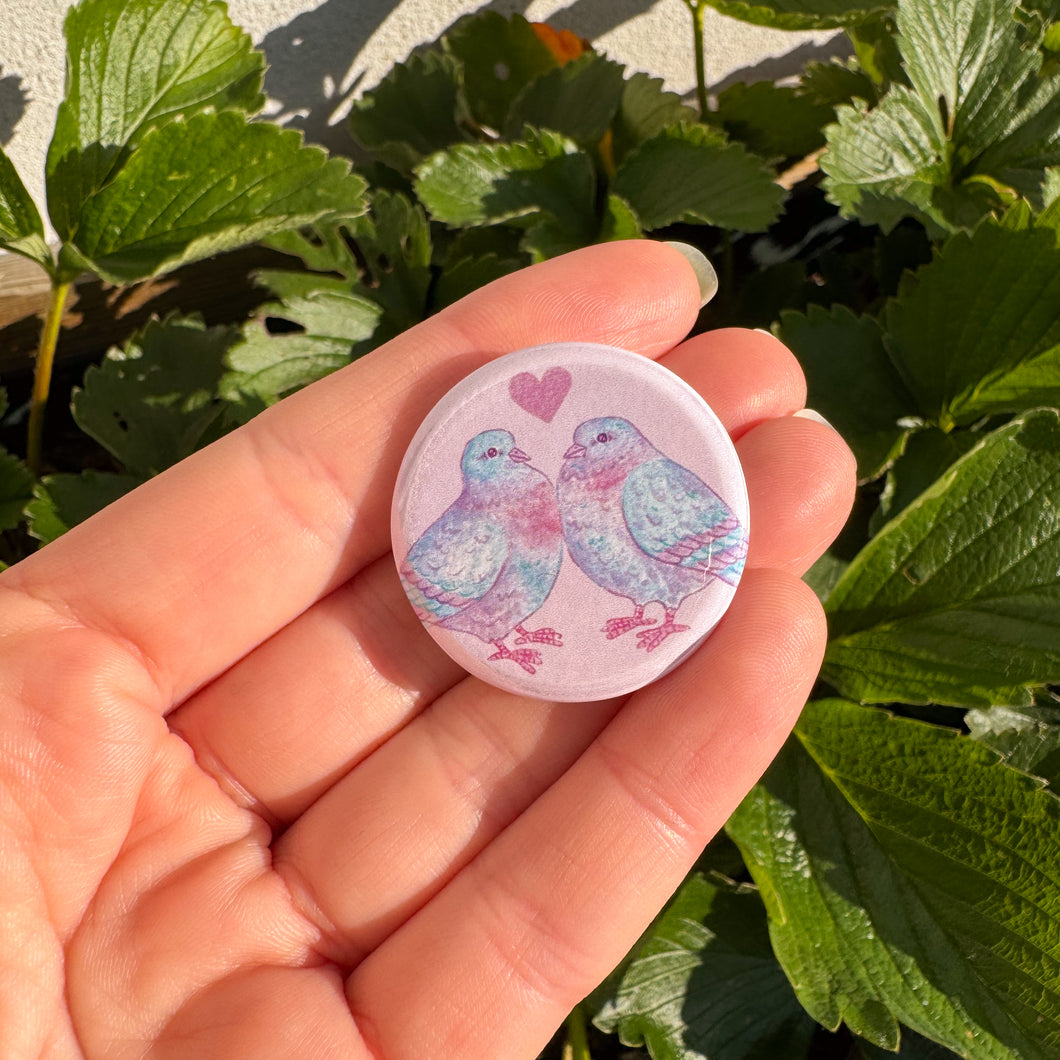 Pigeon Love Badge